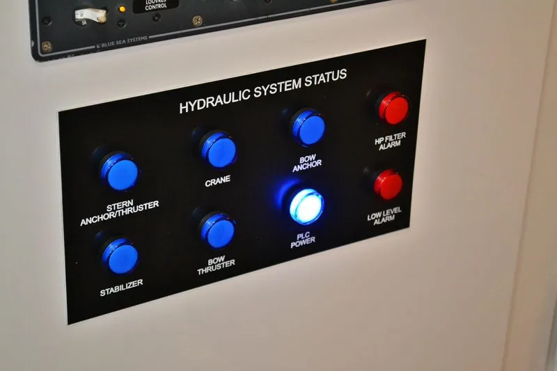 Allseas Yacht Photos Pics Control panel of Allseas Expedition 92 (2016) hydraulic system status with indicator lights.