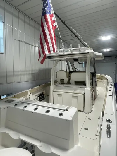 Slack Tide Yacht Photos Pics 