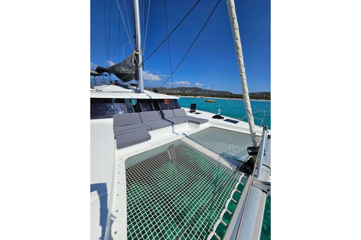 2021 Fountaine Pajot 42