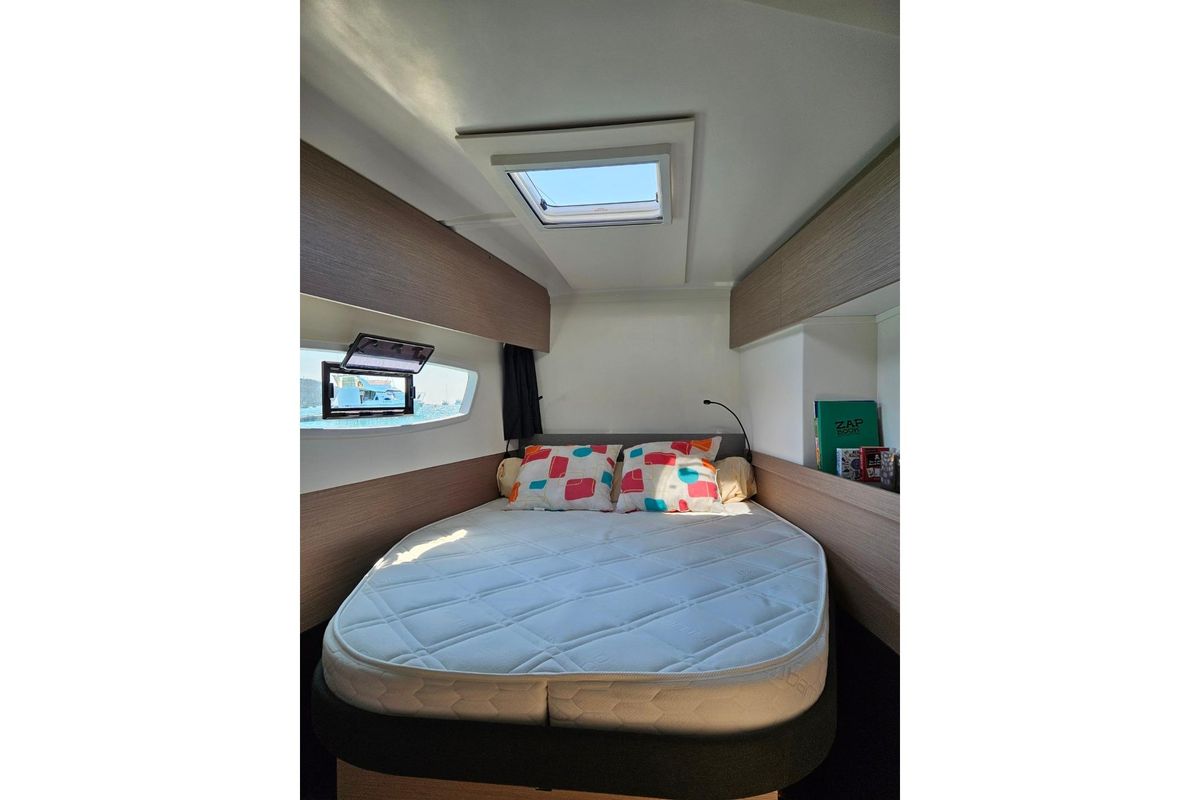 2021 Fountaine Pajot 42