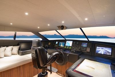Yacht