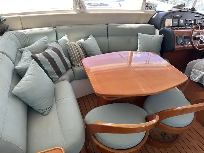 Rendez-vous Yacht Photos Pics 