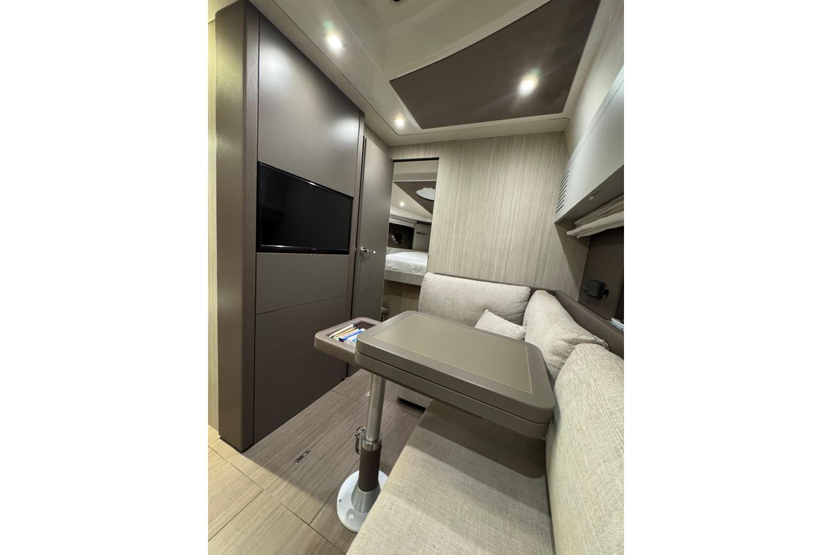 2019 Cranchi 45 