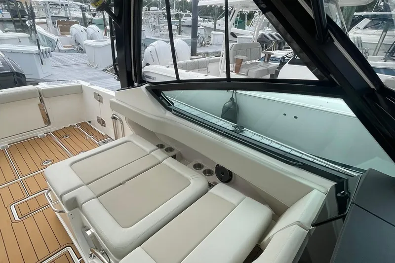 Why Wouldn't You Yacht Photos Pics PORT COCKPIT LOUNGE SEATING EXTENDED TO SUN LOUNGE