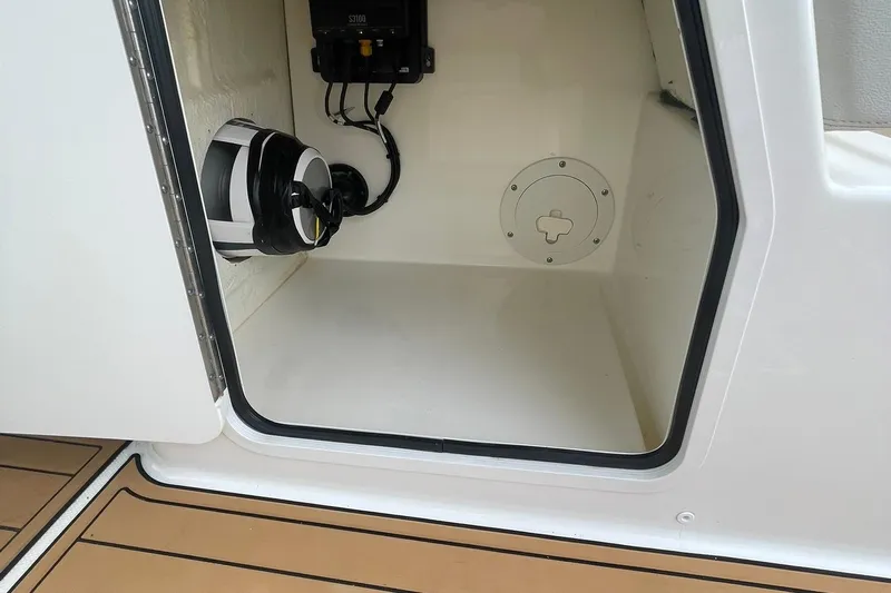 Why Wouldn't You Yacht Photos Pics 