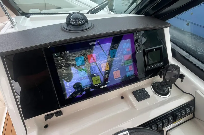 Why Wouldn't You Yacht Photos Pics 