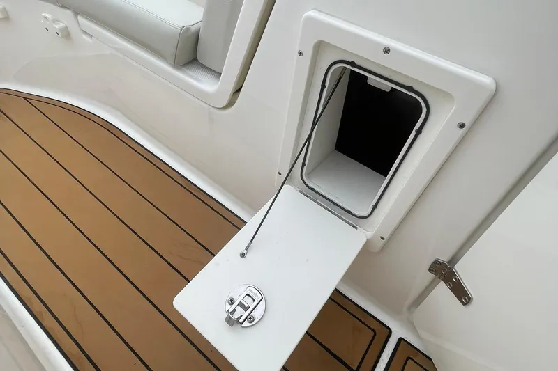 Why Wouldn't You Yacht Photos Pics 