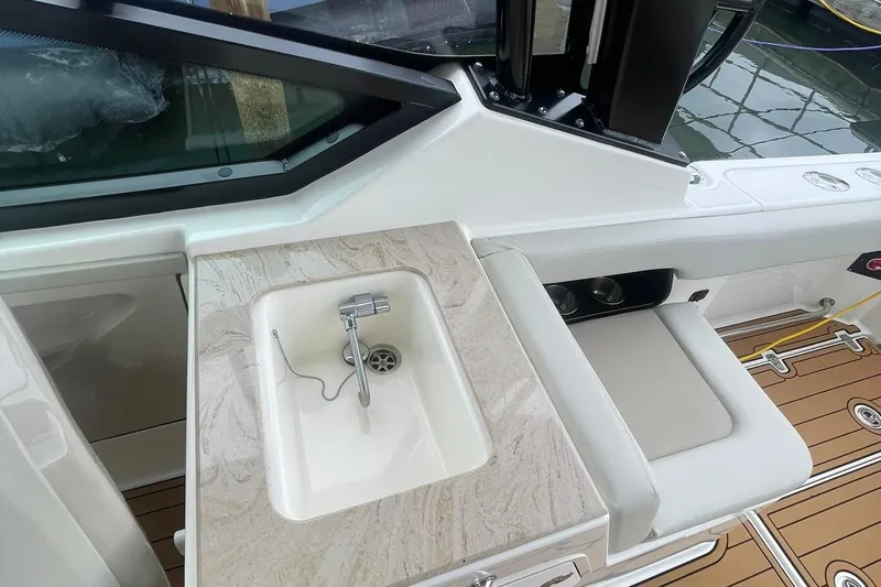 Why Wouldn't You Yacht Photos Pics WETBAR FRESH WATER SINK