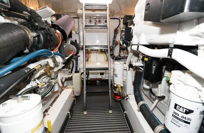 Off The Grid Yacht Photos Pics 