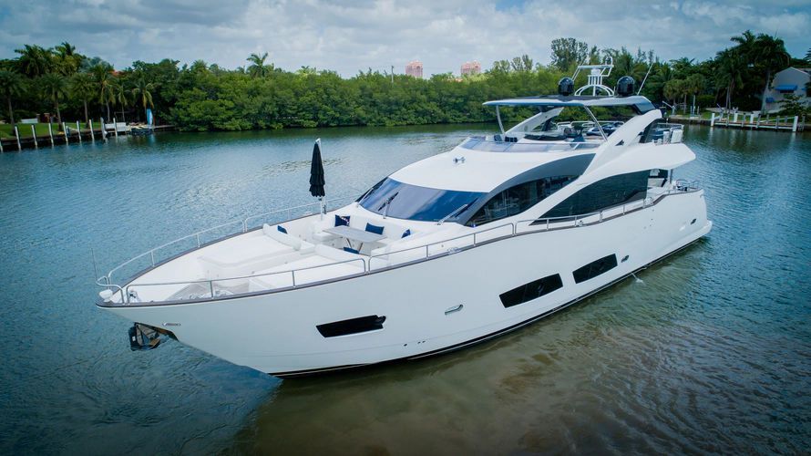 2015 Sunseeker 92 