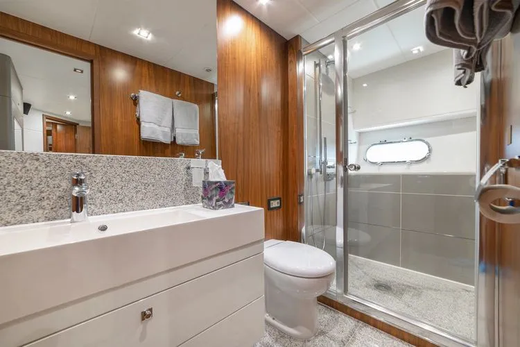 Future Yacht Photos Pics 2015 Sunseeker 28 Metre Yacht - Image 22