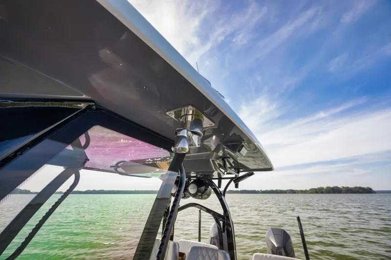 Blowin Scales Yacht Photos Pics 