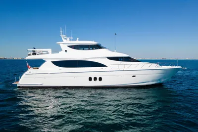 2006 Hatteras 80 Motor Yacht Sky Lounge