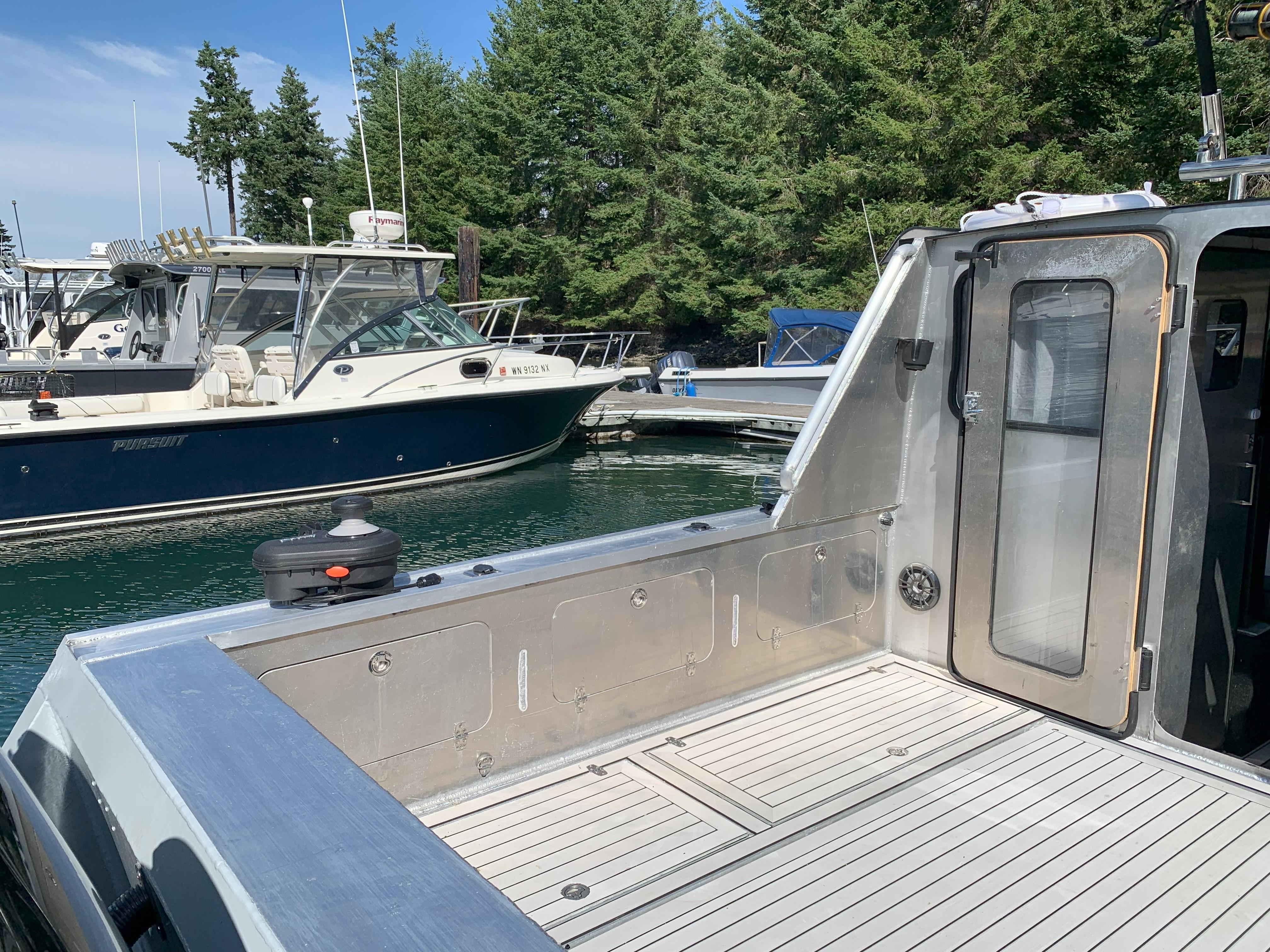 1982 Marlin pleasure boat & 1982 lomac trailer dual axle for Sale in  Oakdale, CA - OfferUp