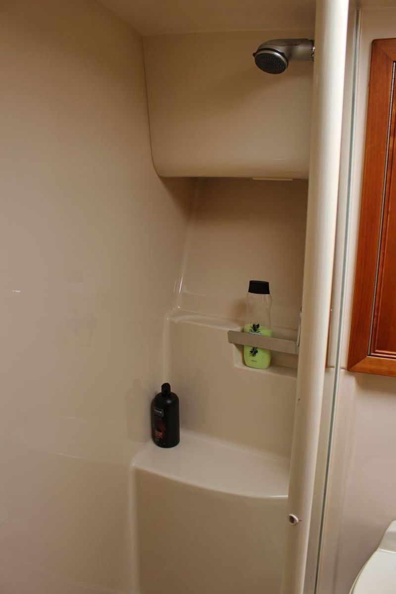 2004 Riviera 58 