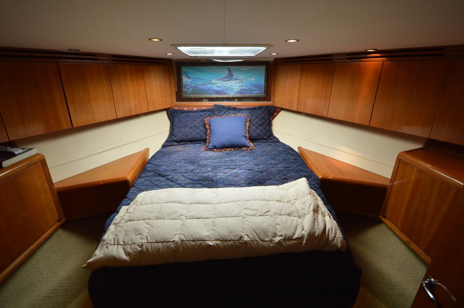 2001 Hatteras 60 Convertible