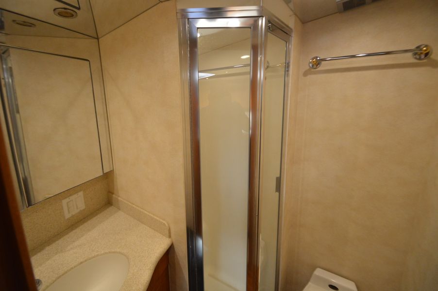 2001 Hatteras 60 Convertible
