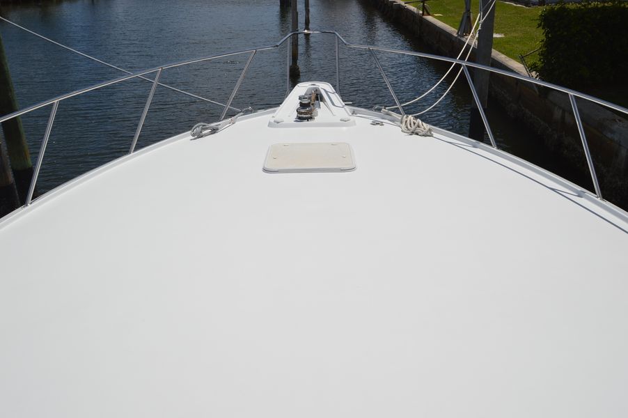 2001 Hatteras 60 Convertible