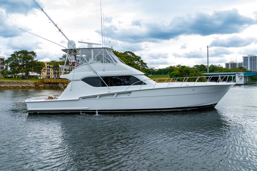 2001 Hatteras 60 Convertible