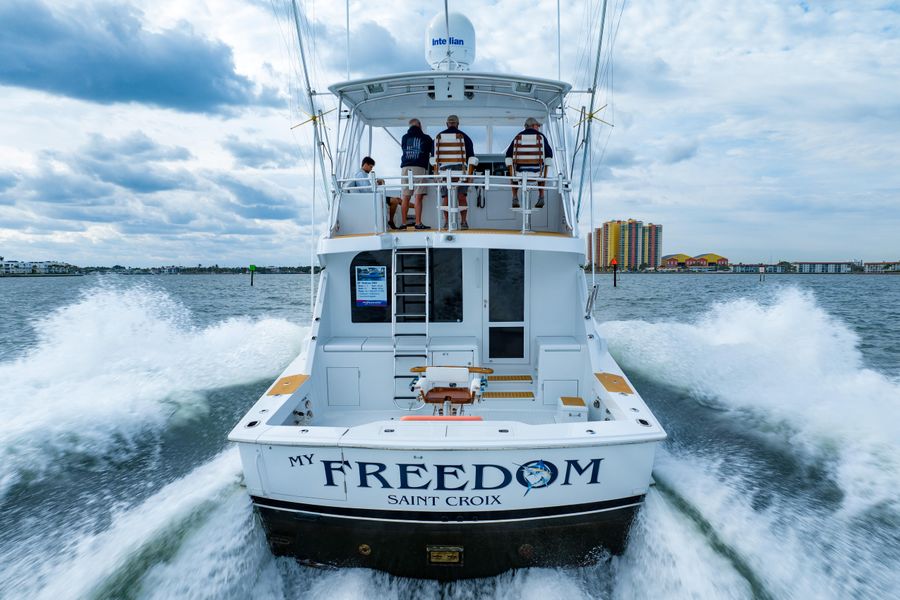 2001 Hatteras 60 Convertible