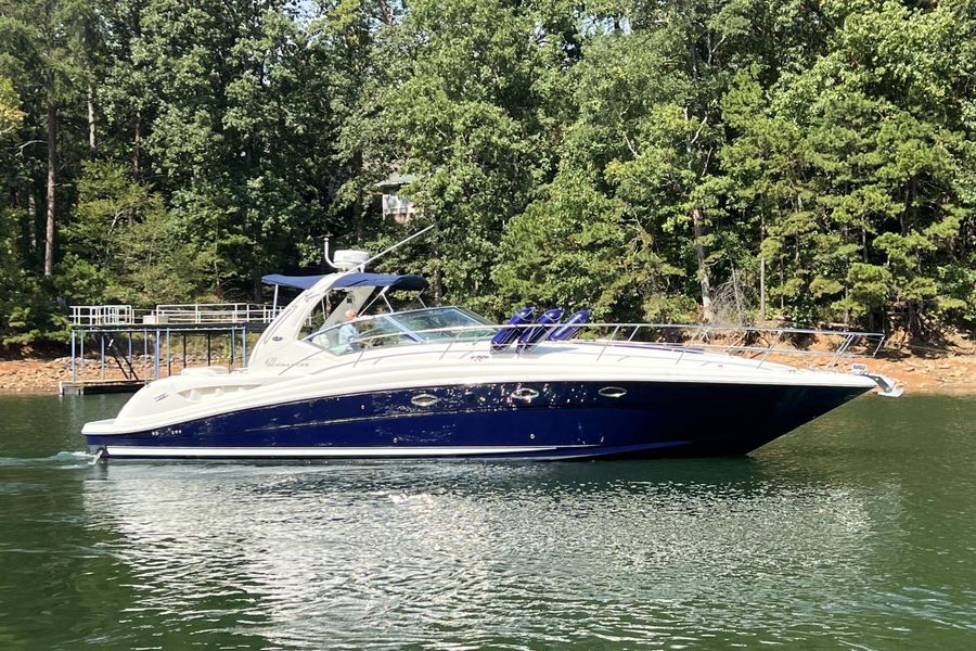 2004 Sea Ray 420 Sundancer