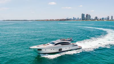 Yacht