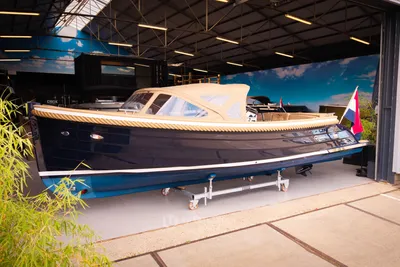 2025 Waterspoor 717 Outboard