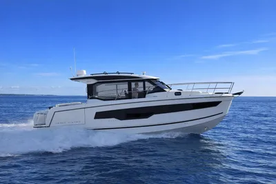 Jeanneau Merry Fisher 1095 Coupe