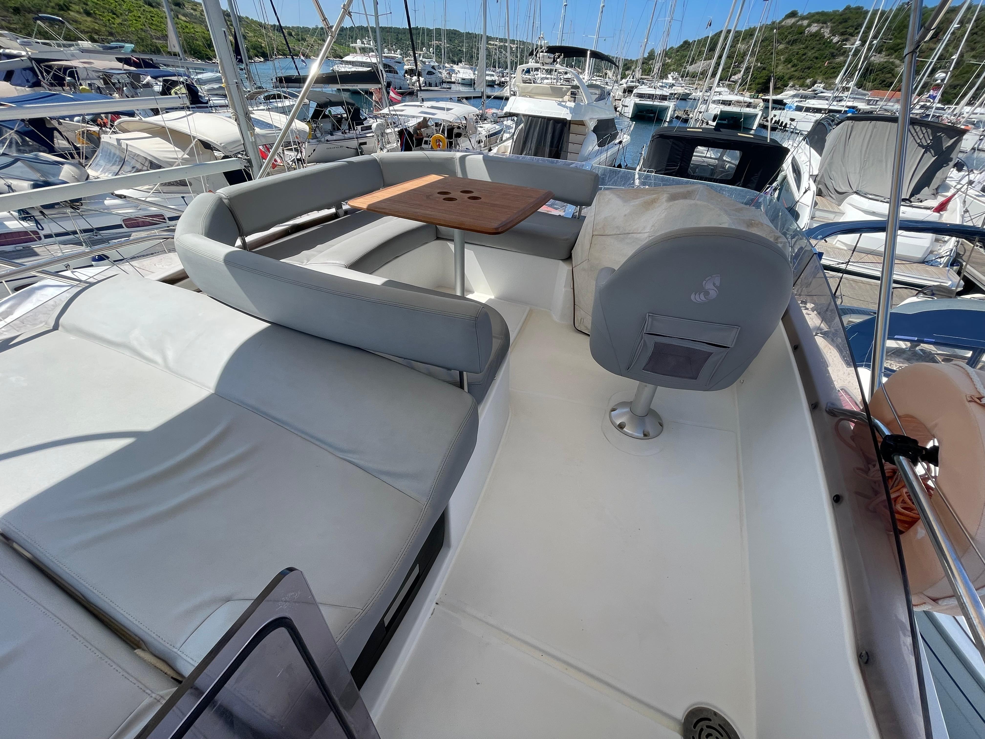 2012 Beneteau Antares 42 Cruiser for sale - YachtWorld