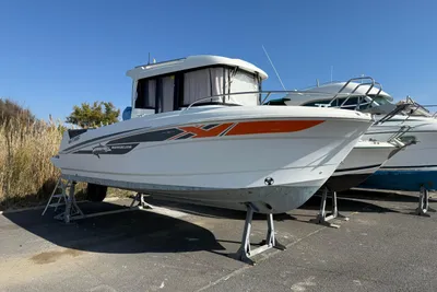 2015 Beneteau Barracuda 7