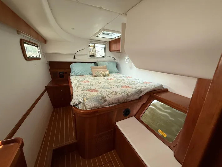 Two Fish Yacht Photos Pics 