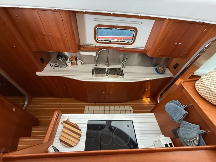 Two Fish Yacht Photos Pics 