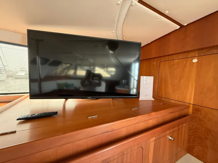 Two Fish Yacht Photos Pics 