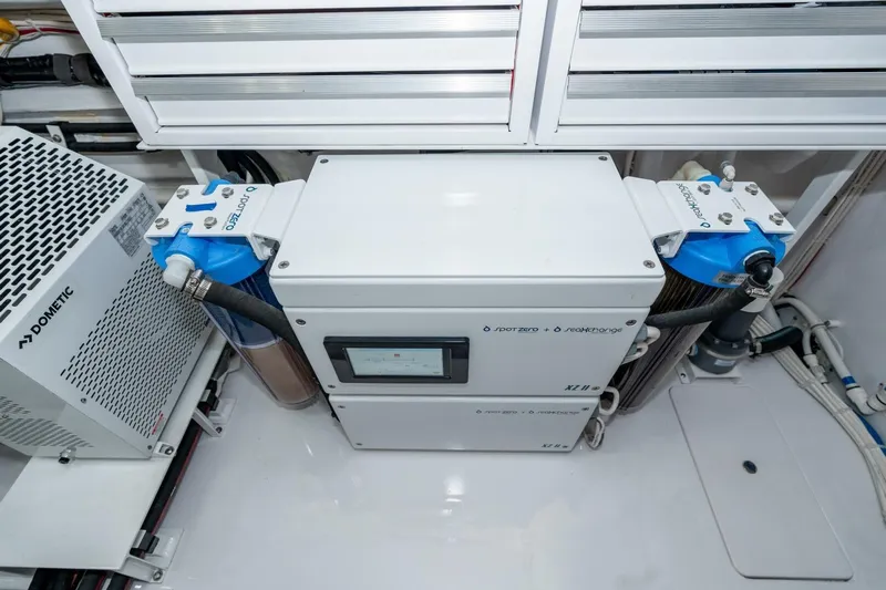 Zatara Yacht Photos Pics Engine room of 2025 Viking 90 Convertible yacht with advanced filtration system.