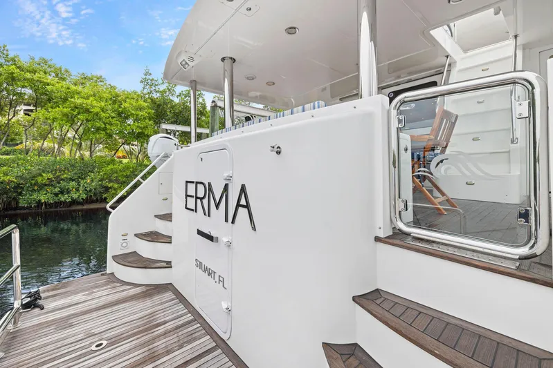 Erma Yacht Photos Pics 