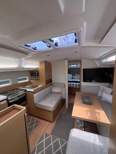 Vigilant Yacht Photos Pics 