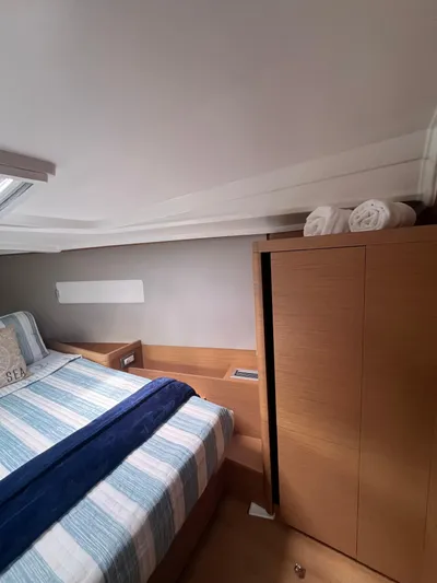 Vigilant Yacht Photos Pics 