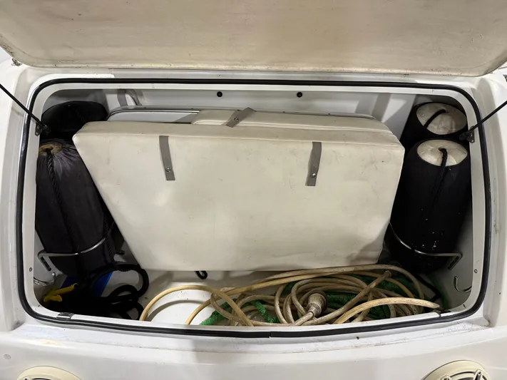 Prime Time Yacht Photos Pics 