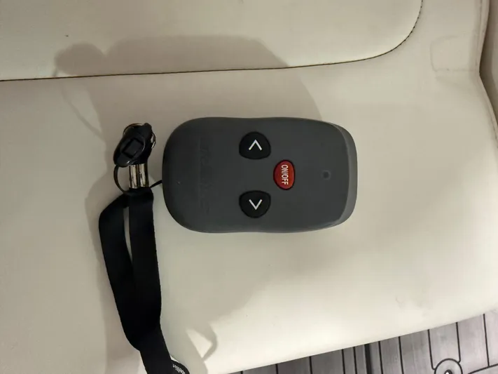 Prime Time Yacht Photos Pics 