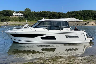 2020 Jeanneau NC 1095 Coupe
