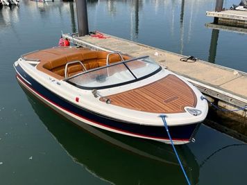 Chris-Craft Capri 21
