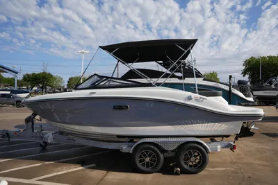 Sea Ray SPX 190