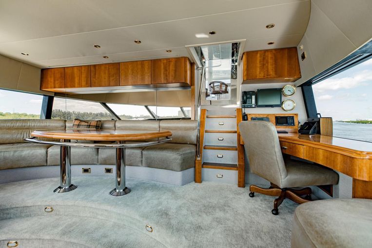 2008-112-westport-112-motor-yacht
