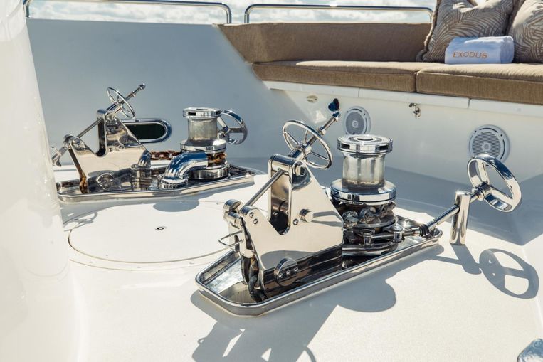 2008-112-westport-112-motor-yacht