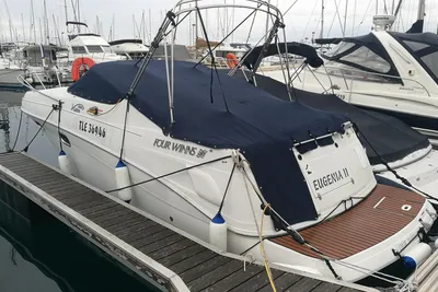 2003 Four Winns 268 Vista