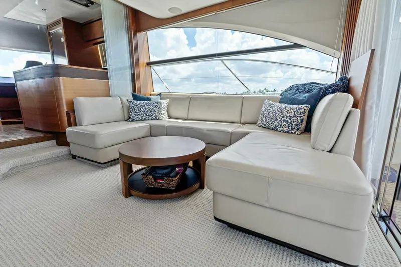 Escape Yacht Photos Pics 2015 Princess F60 - Salon