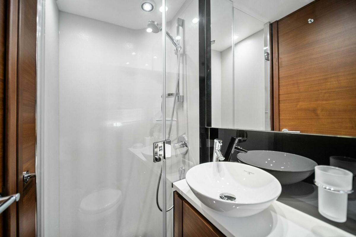 2015 Princess 60 