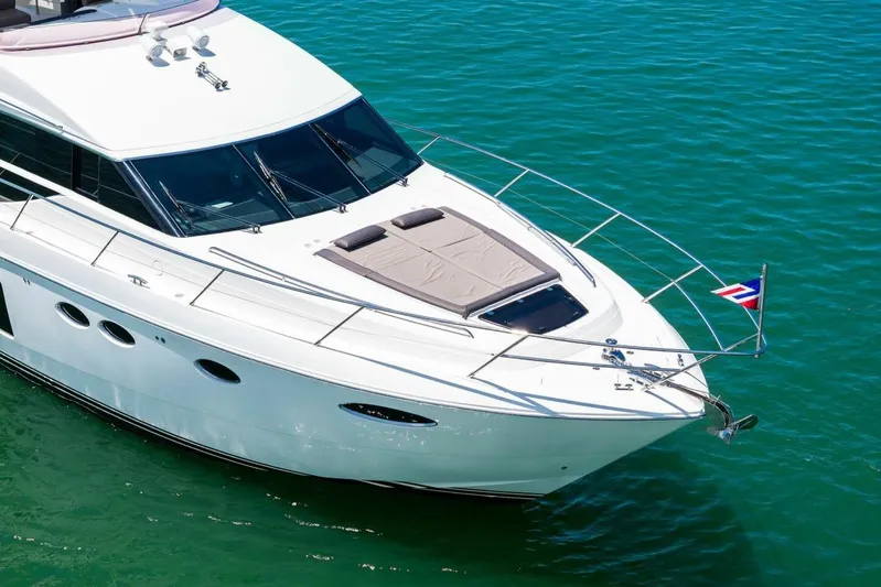 Escape Yacht Photos Pics 2015 Princess F60 - Profile