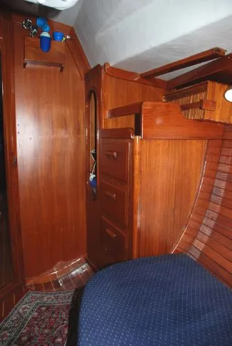 Elan Yacht Photos Pics J40 Aft cabin