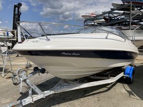 1999 Bayliner 2052 Capri Cuddy